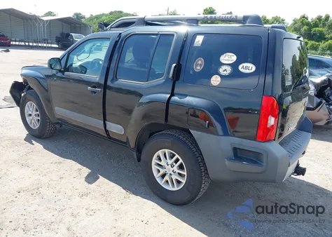 2015 Nissan Xterra S z USA, uszkodzony, nr VIN 5N1AN0NU1FN661934
